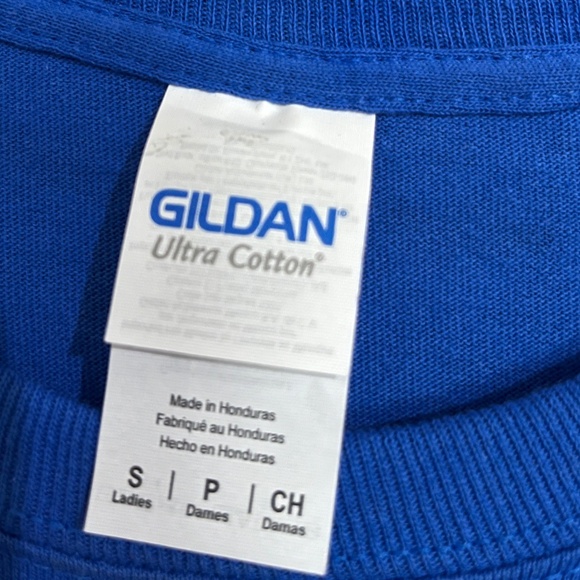 Gildan Women’s Blue Multi Dungeons and Cats Print 100% Cotton Shirt Sz-S - Picture 3 of 4